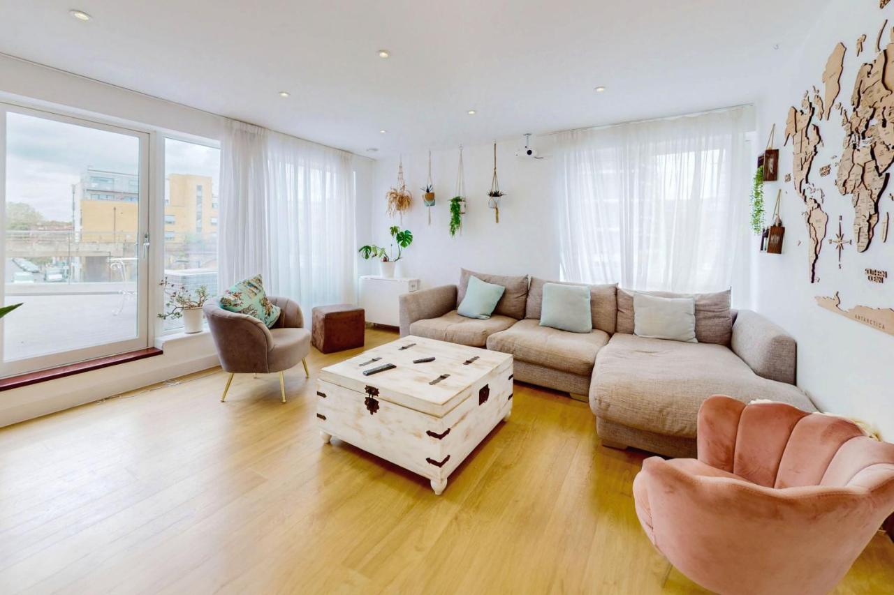 Modern And Spacious 4 Bed House In The City Centre 런던 외부 사진